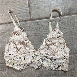 Victoria’s Secret Lace Bralette in Light Beige - Women's Intimates